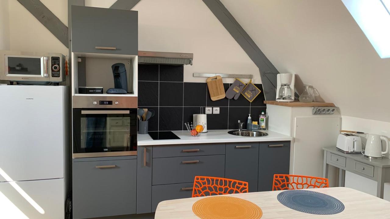 Superlogis - Sous Les Toits - T2- 3Etoiles - Blois-Hypercentre 1 Chambre 4 Personnes Esterno foto