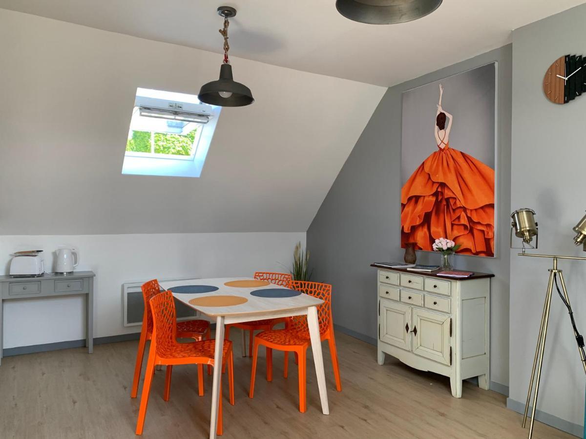 Superlogis - Sous Les Toits - T2- 3Etoiles - Blois-Hypercentre 1 Chambre 4 Personnes Esterno foto