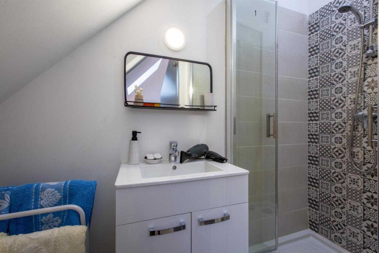 Superlogis - Sous Les Toits - T2- 3Etoiles - Blois-Hypercentre 1 Chambre 4 Personnes Esterno foto